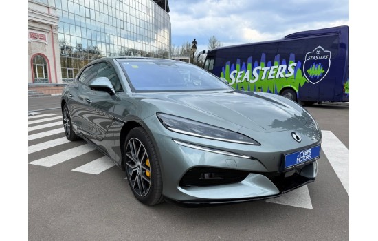 Denza Z9 GT EV, 4 WD, 2024